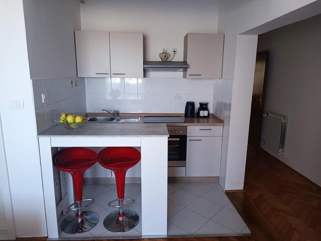 Studio Apartman Antonia Rtina Exterior foto